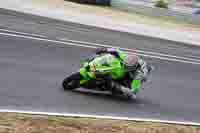 cadwell-no-limits-trackday;cadwell-park;cadwell-park-photographs;cadwell-trackday-photographs;enduro-digital-images;event-digital-images;eventdigitalimages;navarra;no-limits-trackdays;peter-wileman-photography;racing-digital-images;trackday-digital-images;trackday-photos